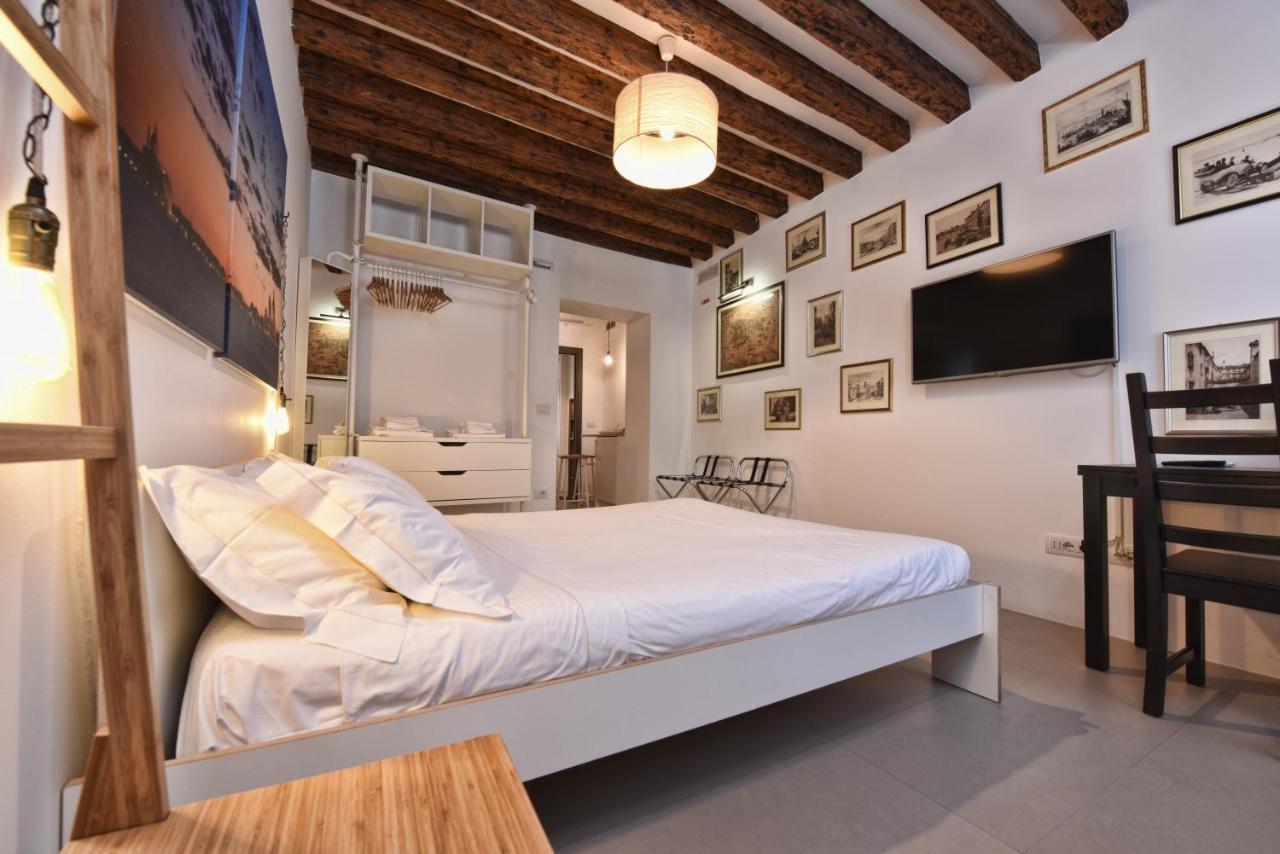 Gasthof Lively Castello Comfort Private Bath & Privacy Venedig